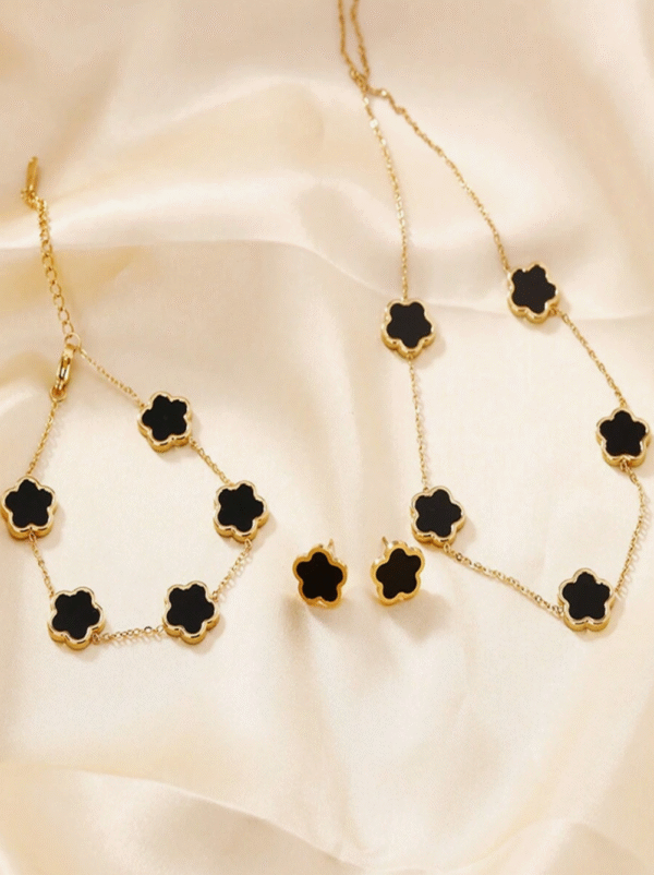 Parure Fleurs Ornées 3 pcs