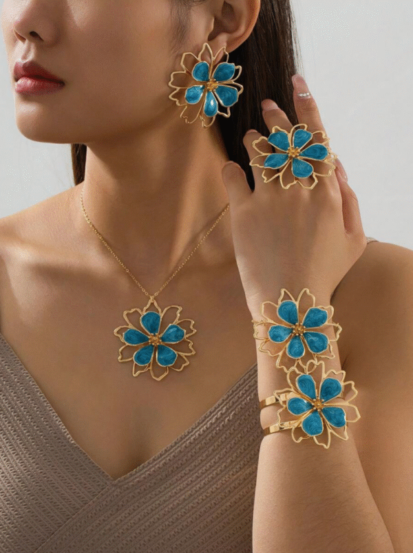 Parure Fleurs ornées 6 pcs